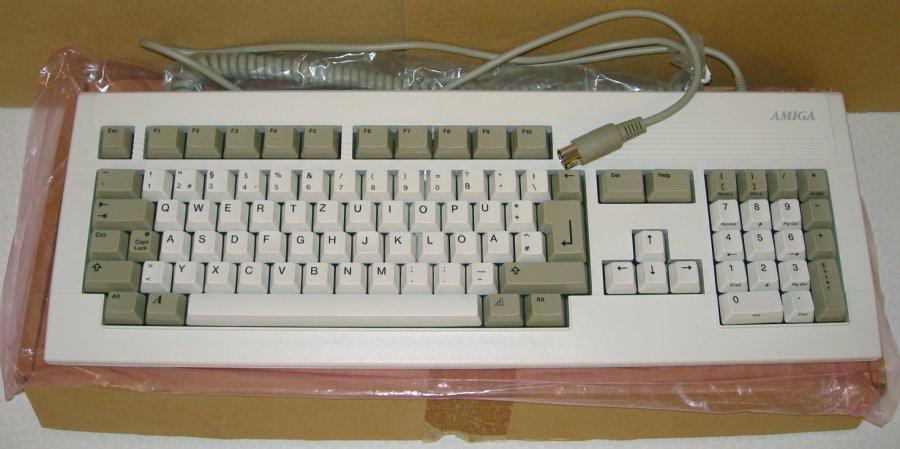 a4000_keyboard_de.jpg a4000_keyboard_de.jpg